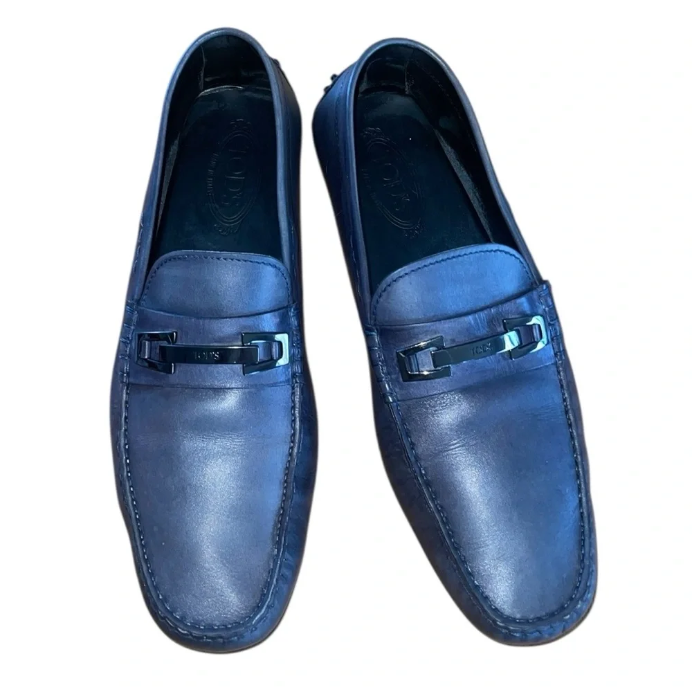 Tod’s buckle- detailed rubber pebble out sole Italian design loafer. Size 11 GUC - Picture 3 of 16